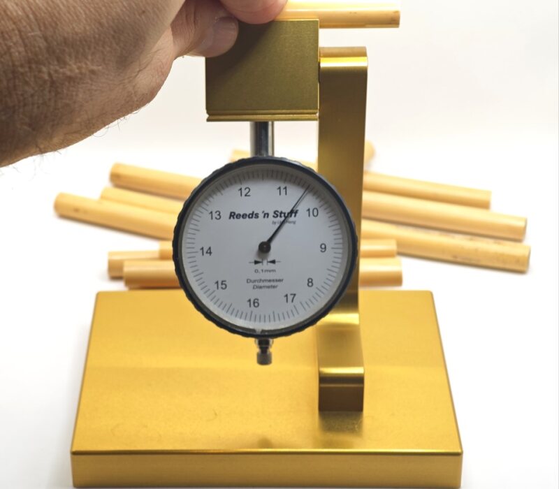 Measuring oboe cane diameter for precise reed making